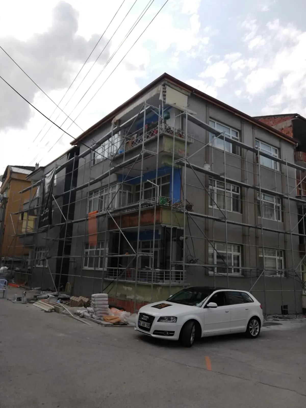 Erkenler Apt